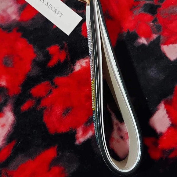 Victoria Secret Rhinestone Wristlet NWT - Picture 3 of 5